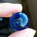 Космическое искусство: галактики и цветы Сатоси Томидзу