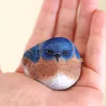 Реалистичные животные из камня