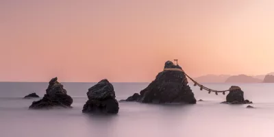 Мэото Ива