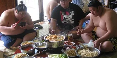 Сумоистский обед