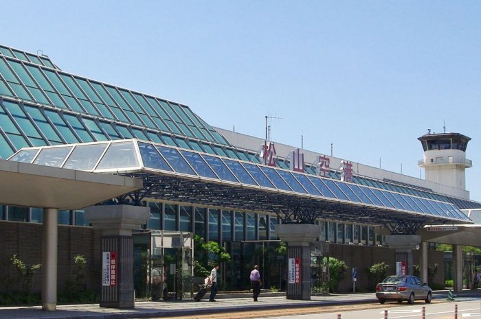 Аэропорт Мацуяма
