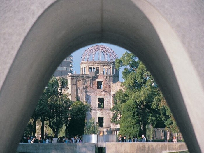 Мемориальный парк мира в Хиросиме 
